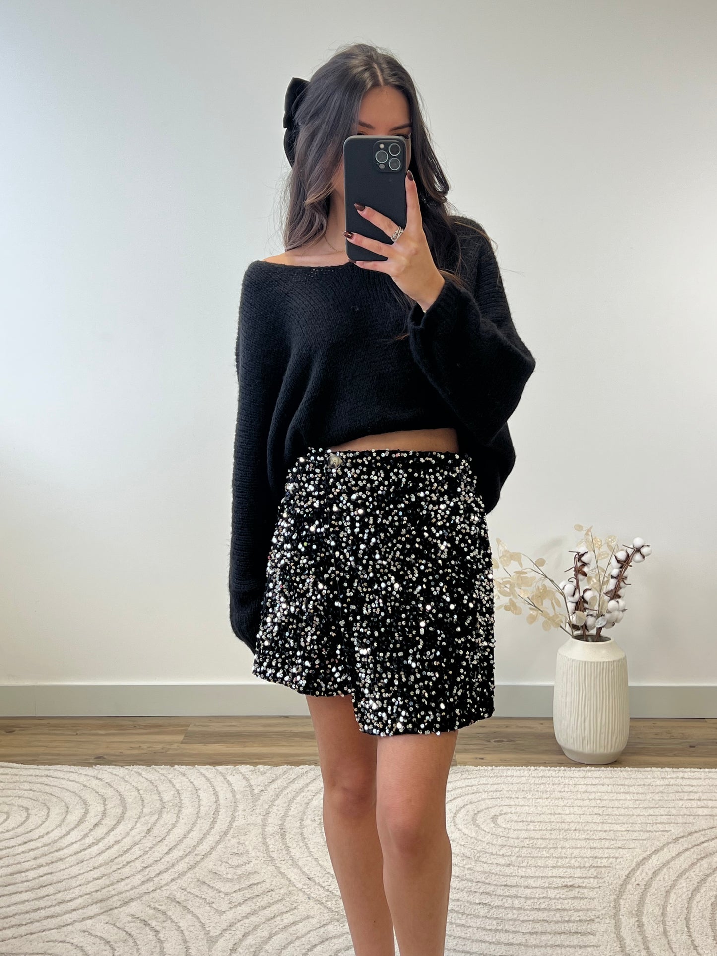 JUPE SHORT À SEQUINS ARGENTÉ