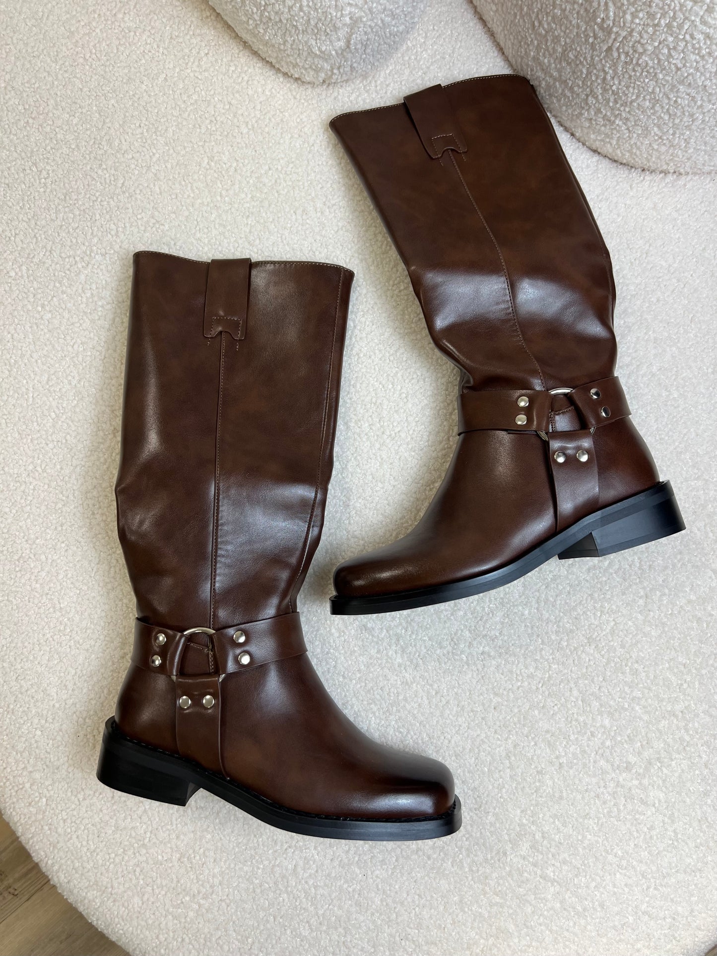 BOTTES CAMERON MARRON