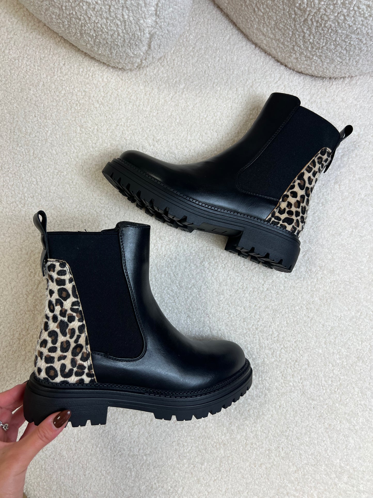 BOTTINES LÉOPARD