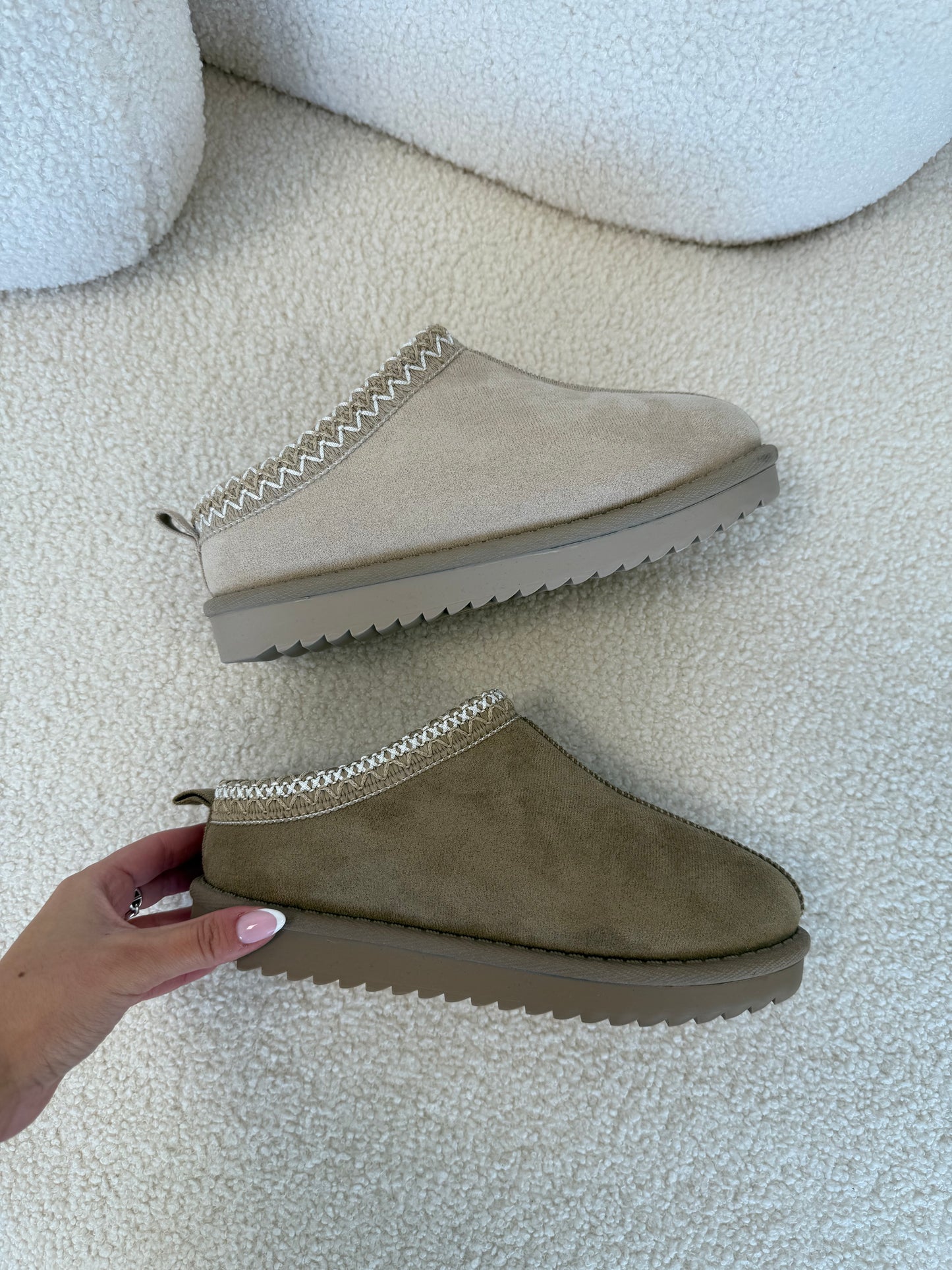 MULES TANYA BEIGE