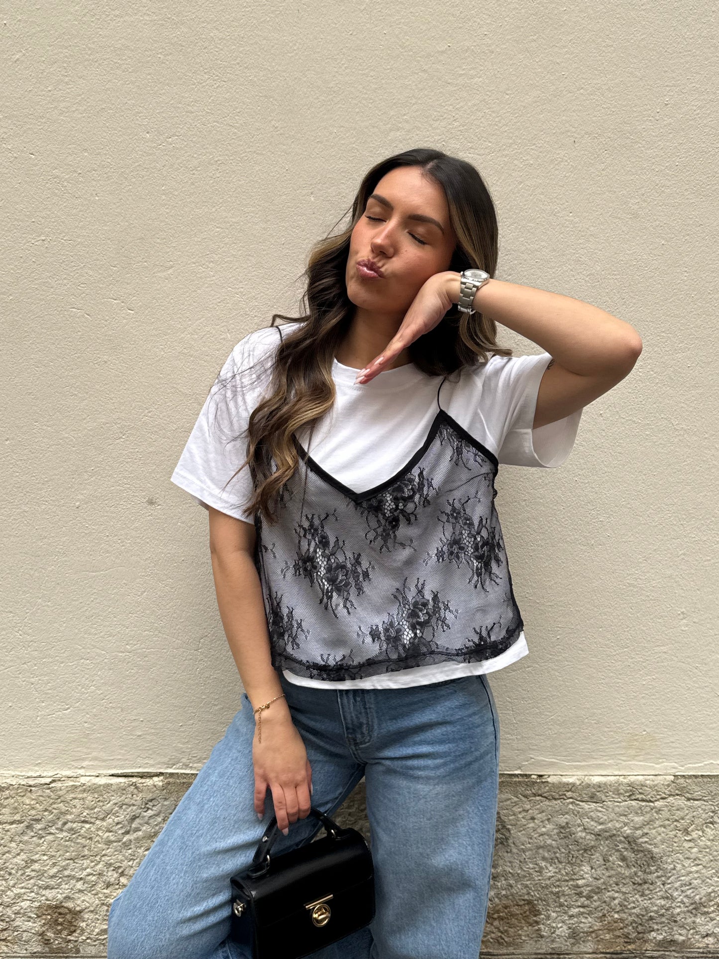 T-SHIRT DENTELLE