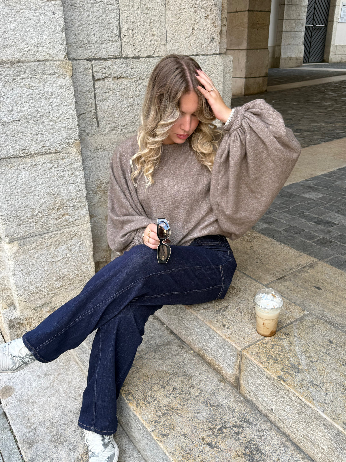 PULL SOFIA