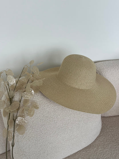 CHAPEAU BEIGE