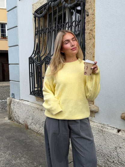 PULL AVERY JAUNE