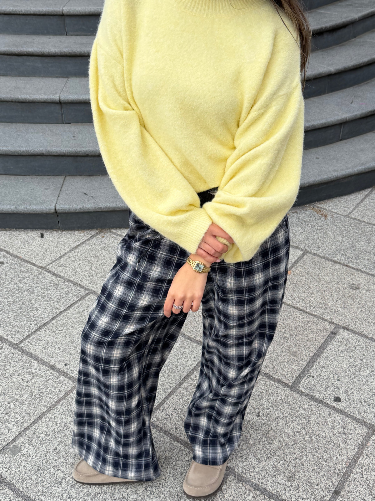 PULL AVERY JAUNE