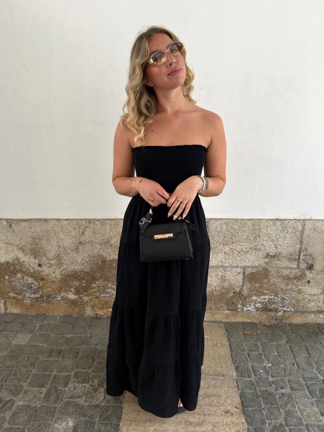 ROBE AMBRE NOIR
