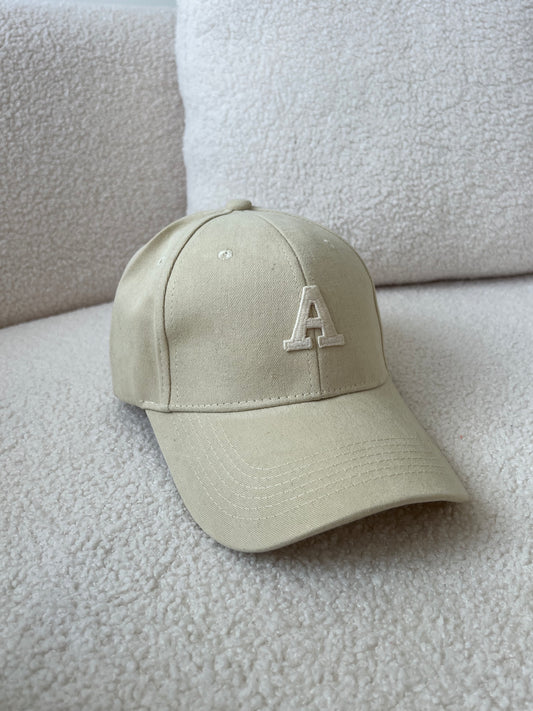 CASQUETTE « À » CRÈME