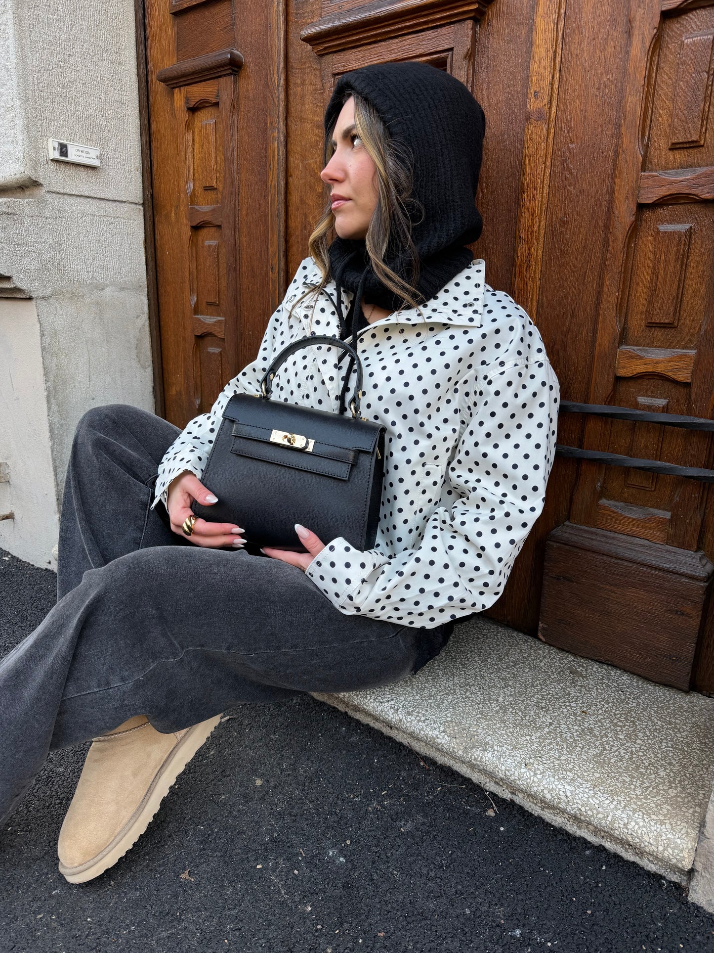 VESTE A POIS NOIR