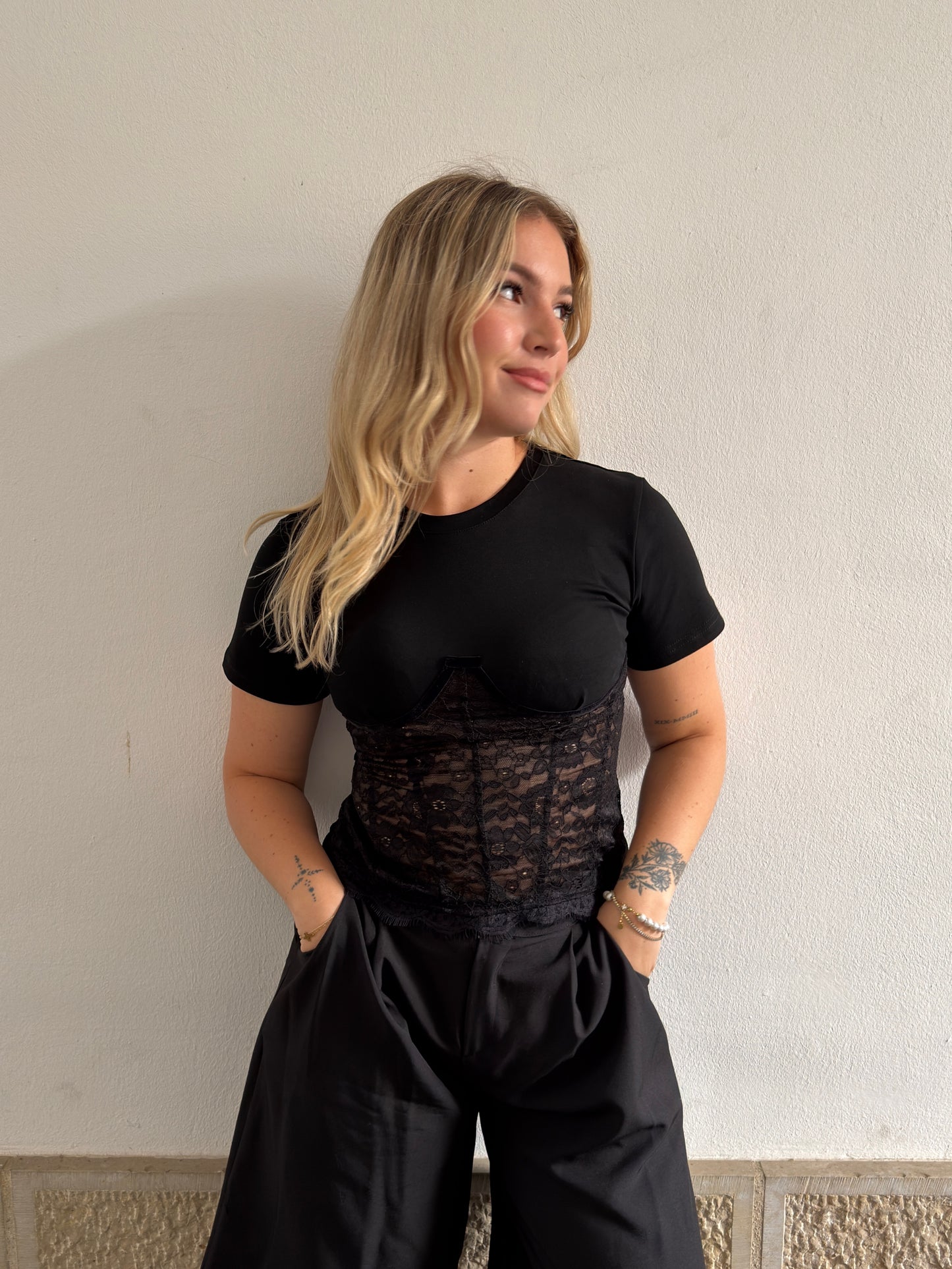 T-SHIRT CORSET NOIR