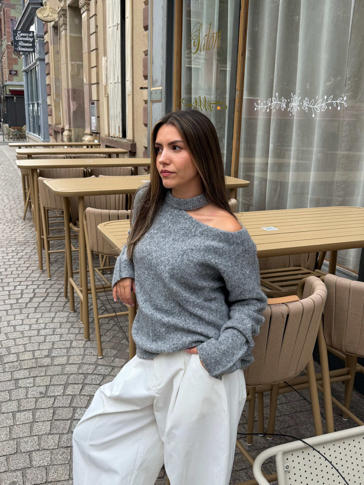 PULL KARMEN GRIS